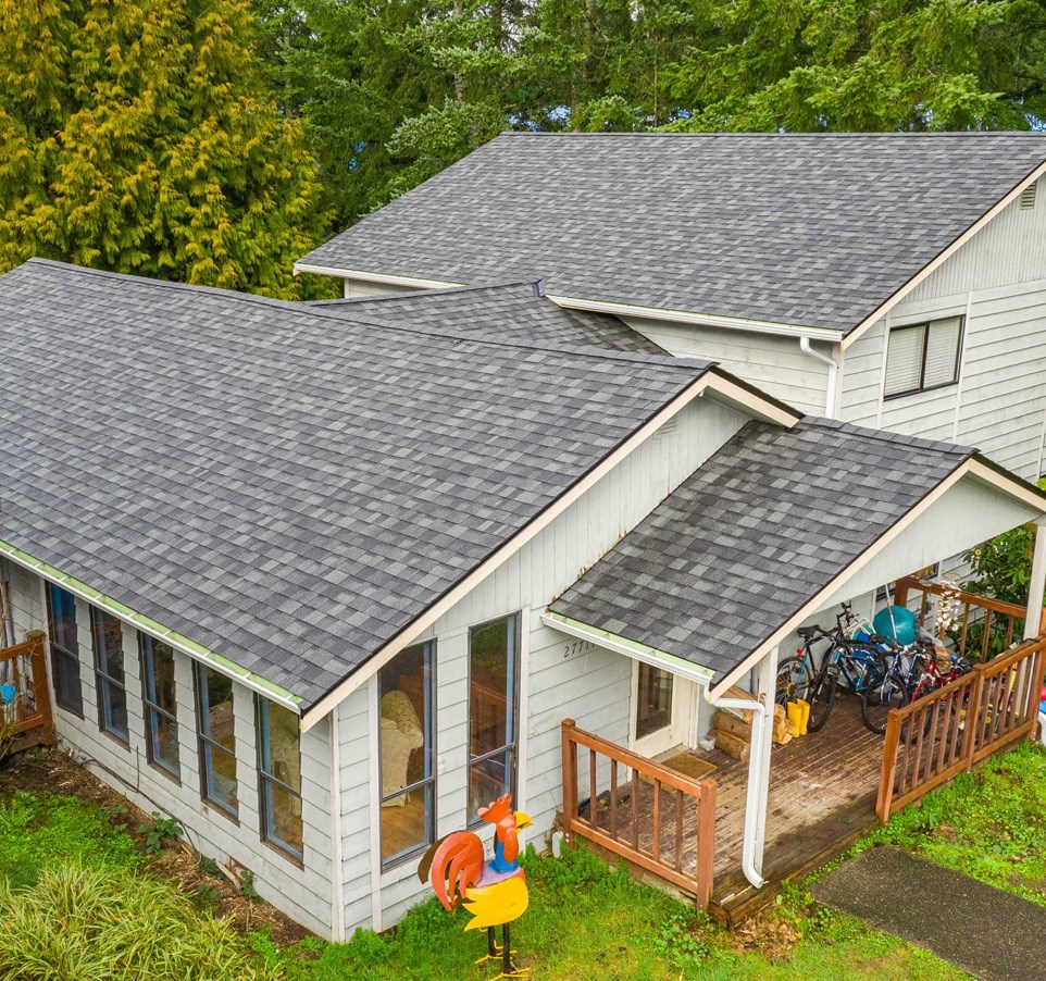 roof replacement company in Issaquah, WA
