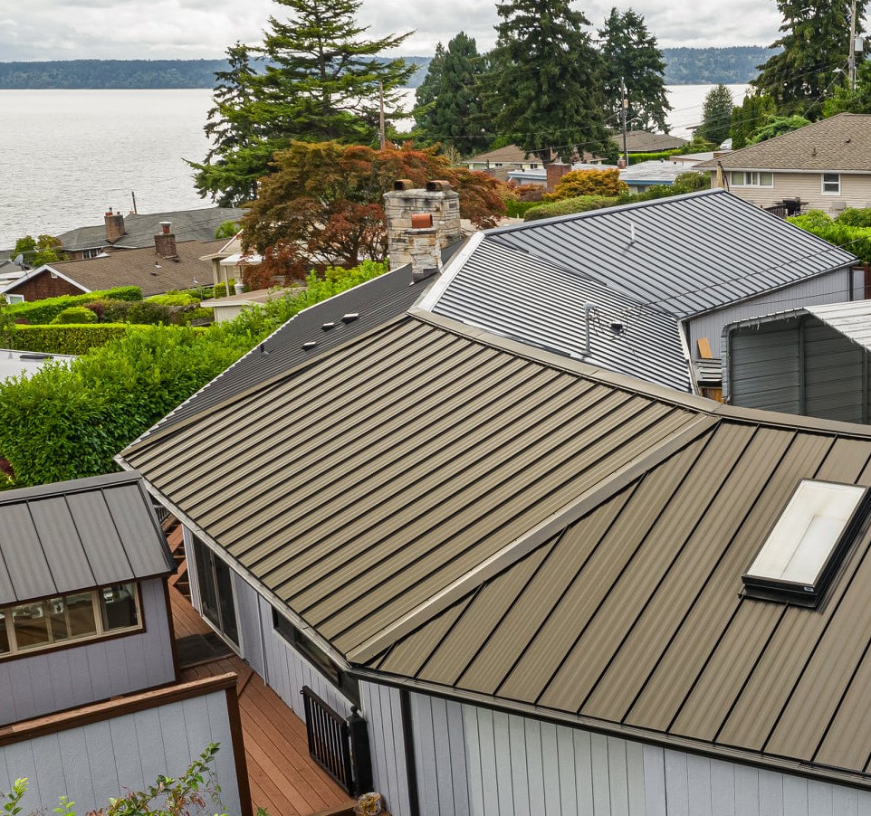 roof replacement company in elk plain wa