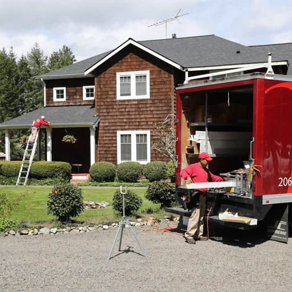 rain gutter - valentine roofing - seamless aluminum gutter system