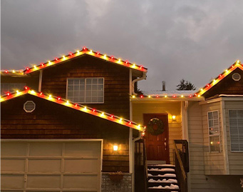 kwanzaa lights installed by our holiday light installers in Federal Way, WA