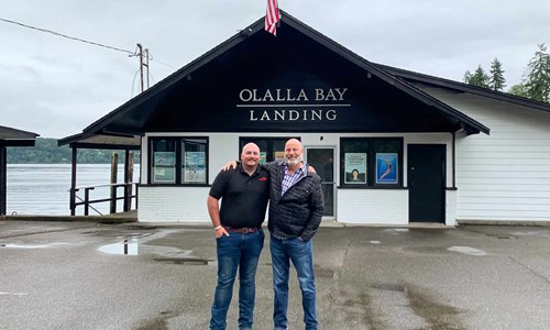 Al's Market in Olalla gets a new roof